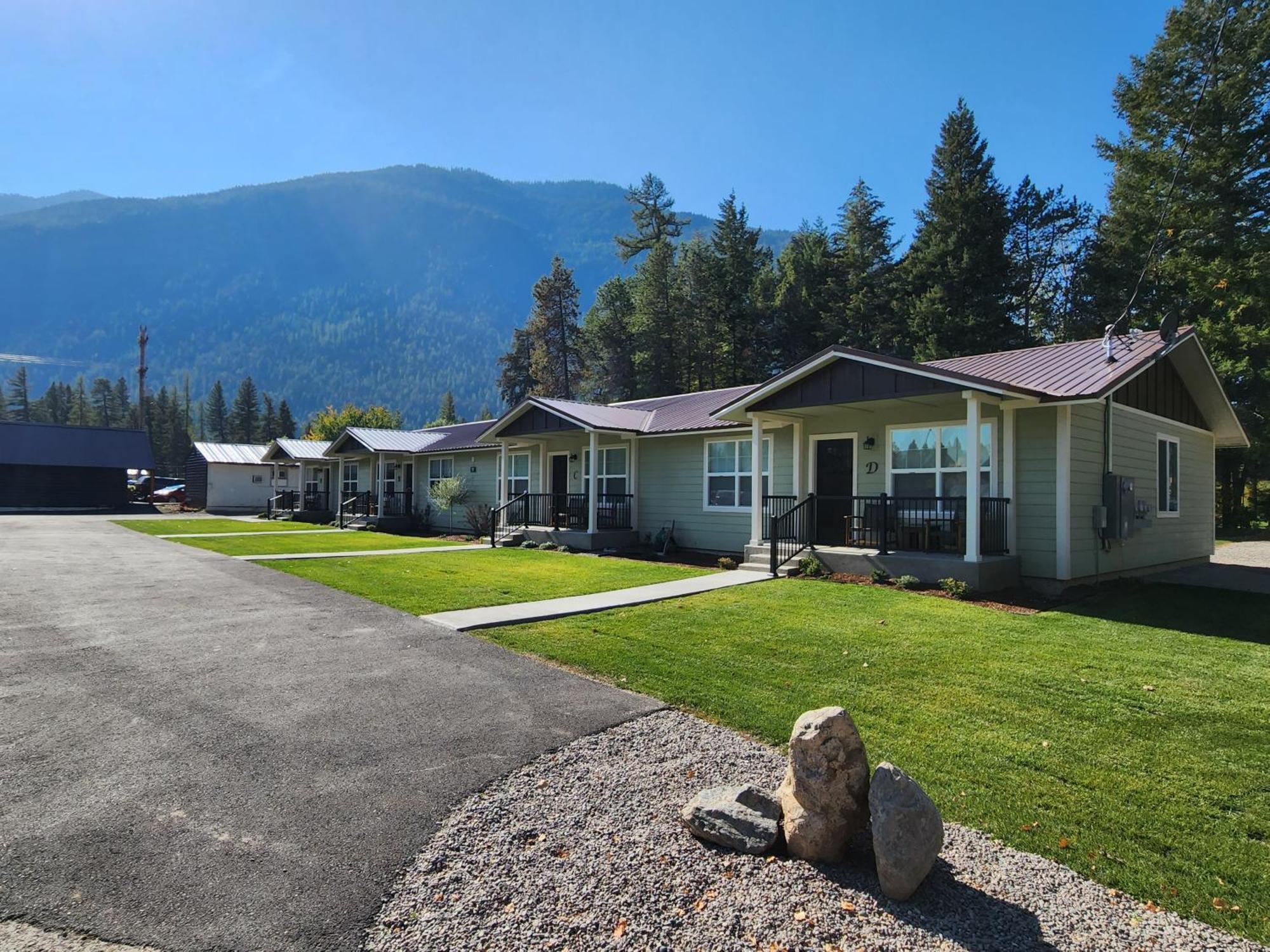 Beargrass Lodging & Rv Resort Hungry Horse Εξωτερικό φωτογραφία