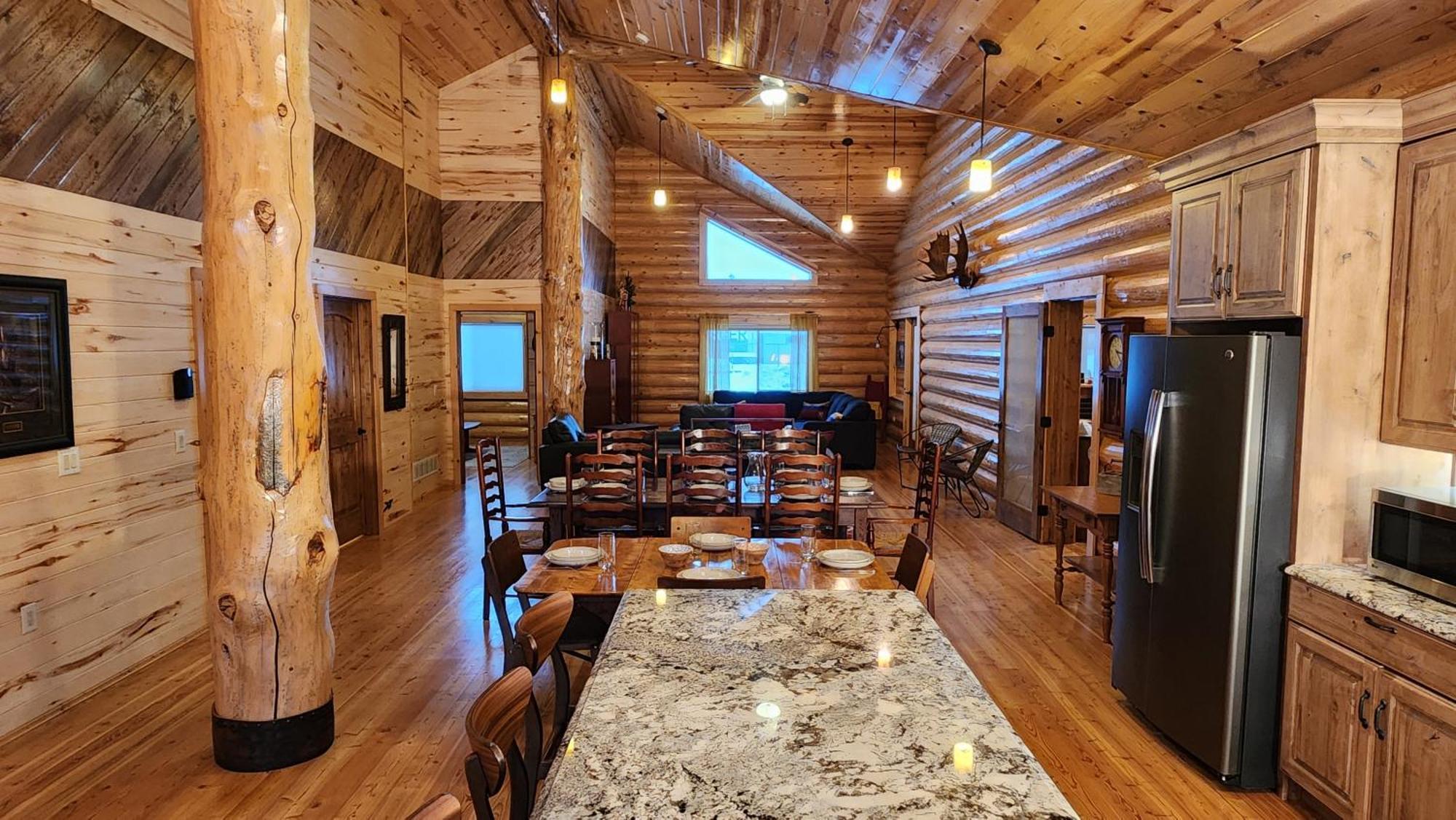 Beargrass Lodging & Rv Resort Hungry Horse Εξωτερικό φωτογραφία