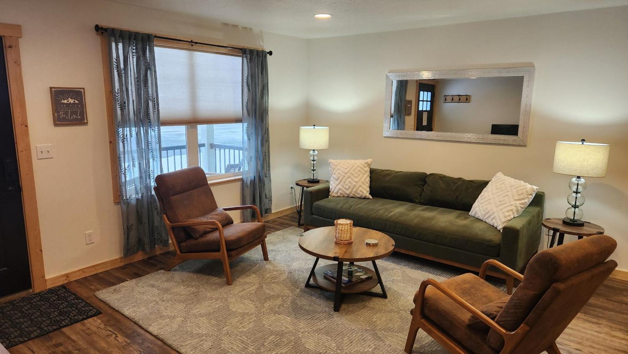 Beargrass Lodging & Rv Resort Hungry Horse Εξωτερικό φωτογραφία